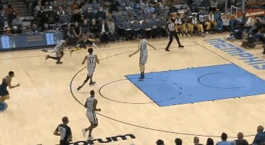 开云官方网站-吹不动了！两记神仙操作点缀莫兰特52分生涯之夜